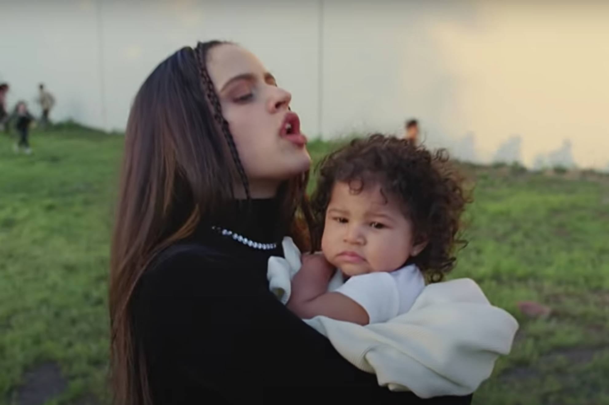 Traduccion De La Letra De Mama De Queen