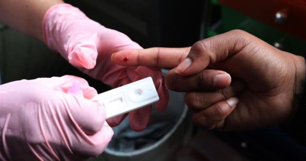 Vacuna-VIH-logra-llegar-a-fase-de-ensayos