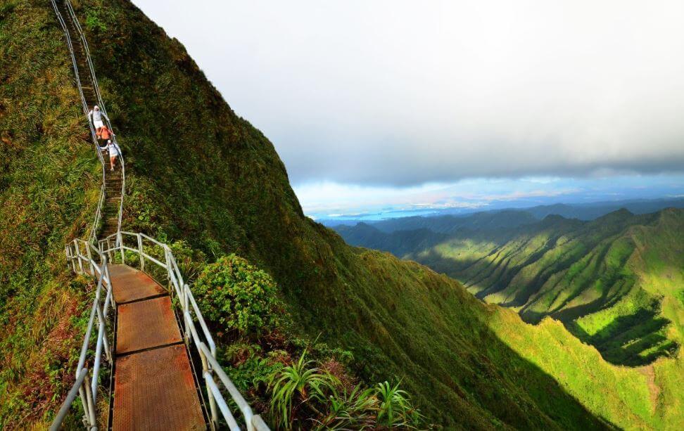 Escalera al cielo en Hawái ¿la subirías? - Ciudad Trendy