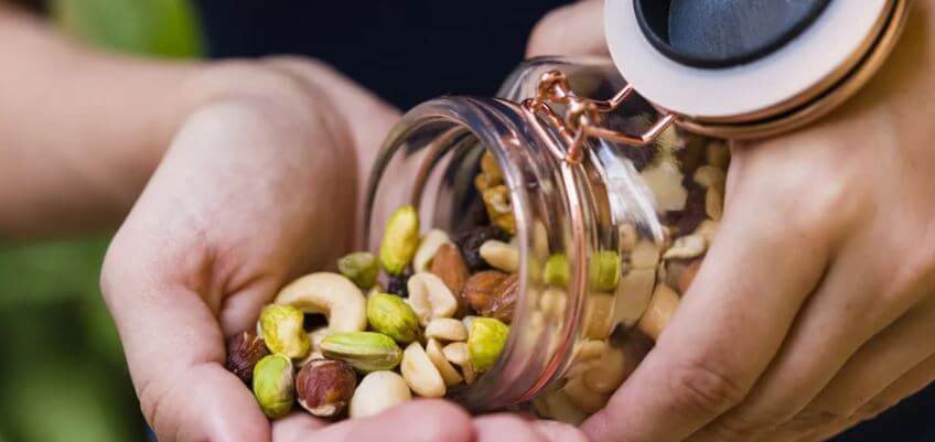 como-prevenir-el-cancer-de-mama-alimentos-reducen-el-riesgo-frutos-secos